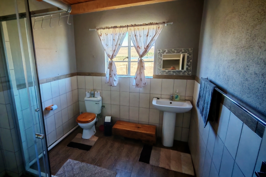 4 Bedroom Property for Sale in Middelburg Rural Eastern Cape